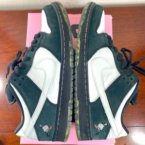 Nike SB Dunk Panda Pigeon Size 12